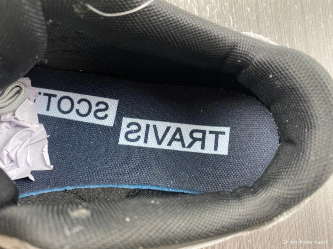 TRAVIS CHECK JORDAN SCOTT X CUT THE FZ8117-001 0710